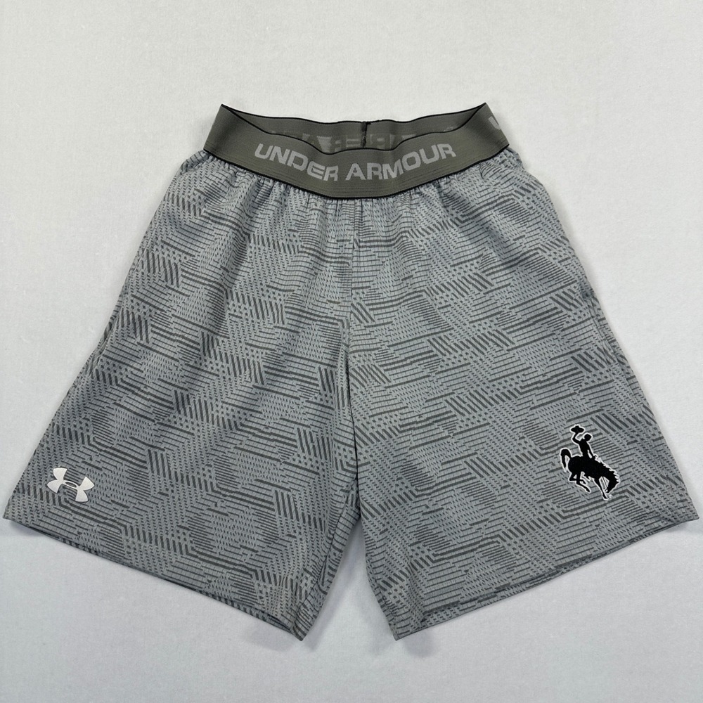 Under Armour Wyoming Cowboys Shorts Youth Large Gray Athletic NCAA Basketball